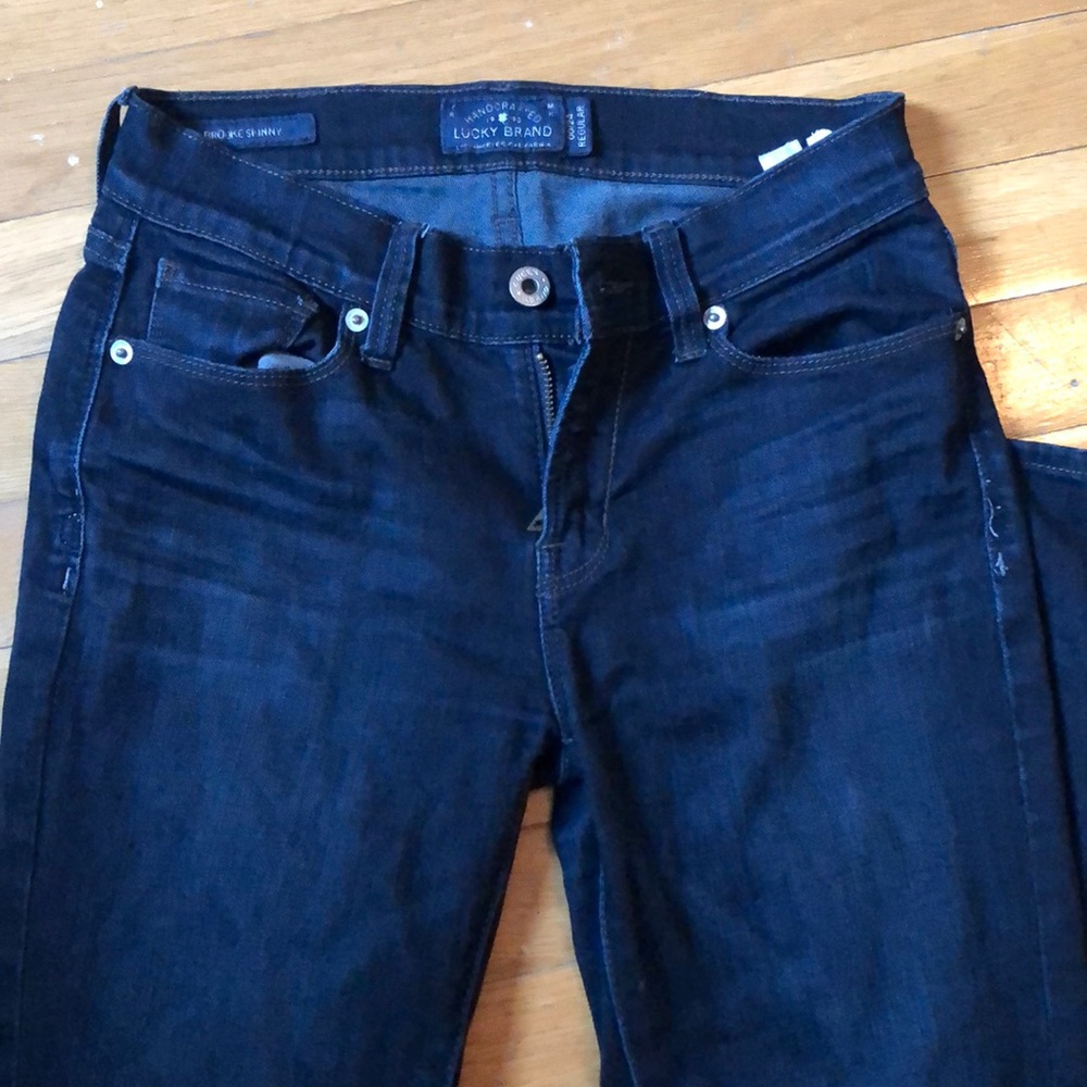 Lucky Brand Dark Wash Brooke Skinny Jean!